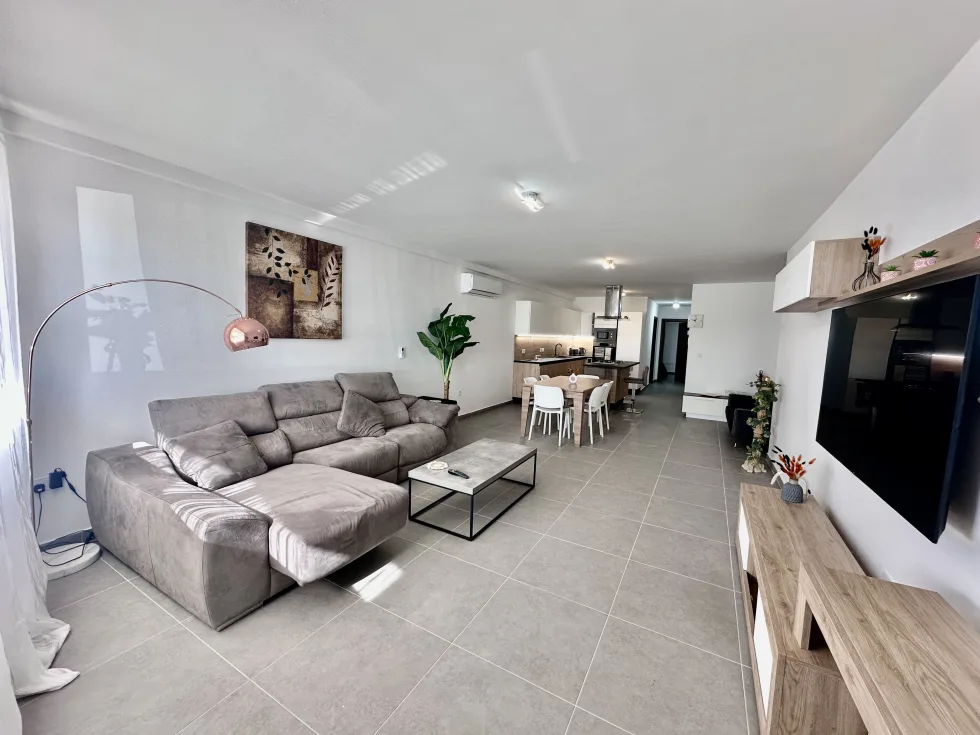 2 bed Maisonette For Rent in Marsaxlokk, Marsaxlokk - thumb 1