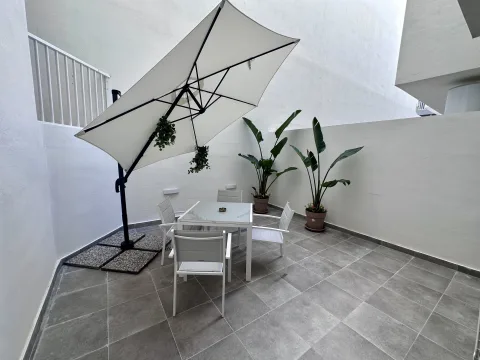 2 bed Maisonette For Rent in Marsaxlokk, Marsaxlokk - thumb 11