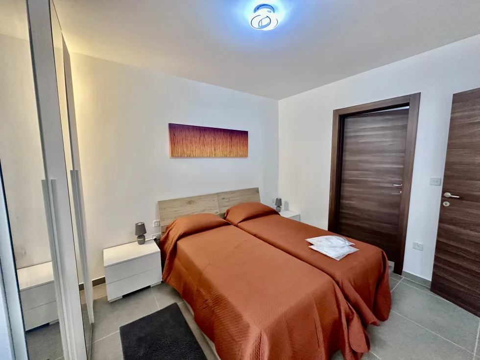 2 bed Maisonette For Rent in Marsaxlokk, Marsaxlokk - thumb 12