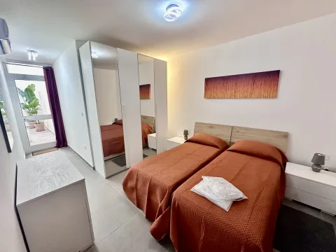 2 bed Maisonette For Rent in Marsaxlokk, Marsaxlokk - thumb 9