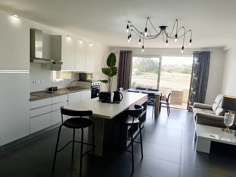 3 bed Apartment For Rent in Marsaxlokk, Marsaxlokk - thumb 5