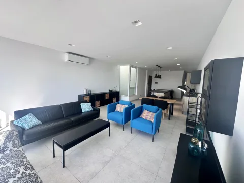 2 bed Penthouse For Rent in Sliema, Sliema - thumb 4