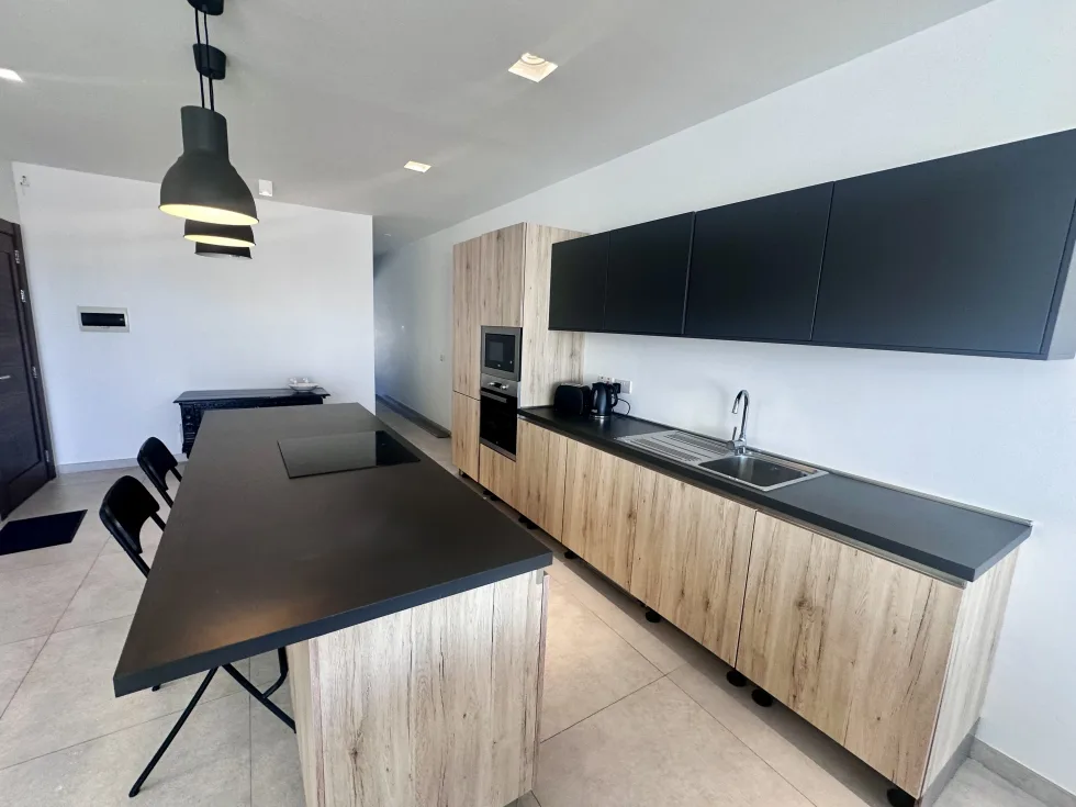 2 bed Penthouse For Rent in Sliema, Sliema - thumb 7