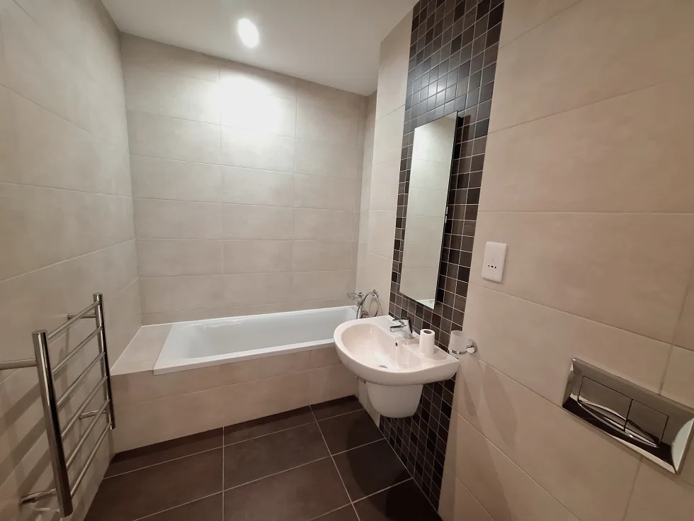 3 bed Apartment For Rent in Sliema, Sliema - thumb 10