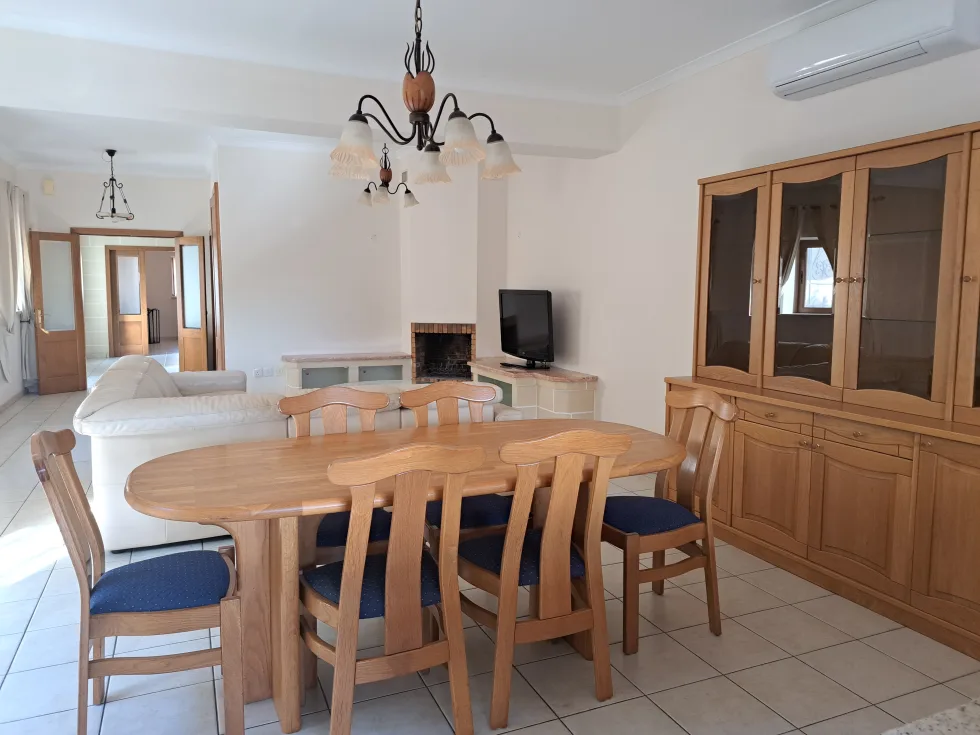 3 bed Terraced House For Rent in San Gwann, San Gwann - thumb 4