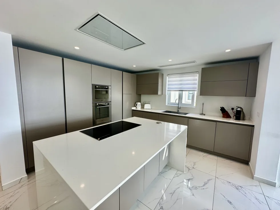 3 bed Penthouse For Rent in Mellieha, Mellieha - thumb 8