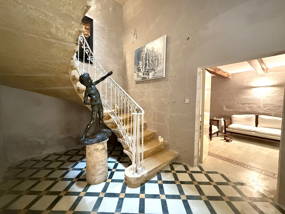 2 bed Town House For Rent in Mdina, Mdina - thumb 1