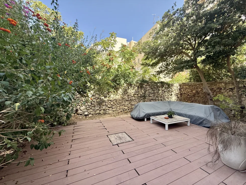 4 bed Town House For Rent in Sliema, Sliema - thumb 6