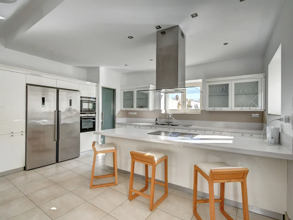 3 bed Palazzo For Rent in Lija, Lija - thumb 11