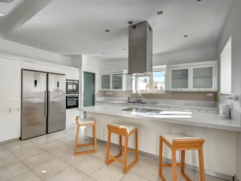 3 bed Palazzo For Rent in Lija, Lija - thumb 11