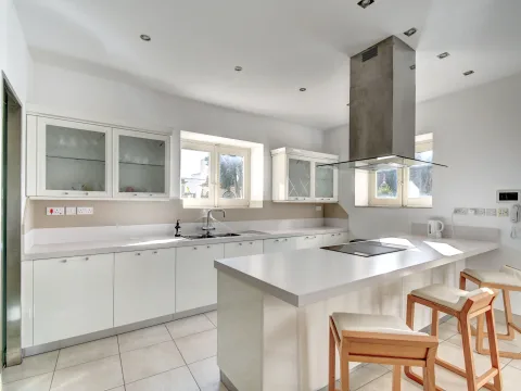 3 bed Palazzo For Rent in Lija, Lija - thumb 12