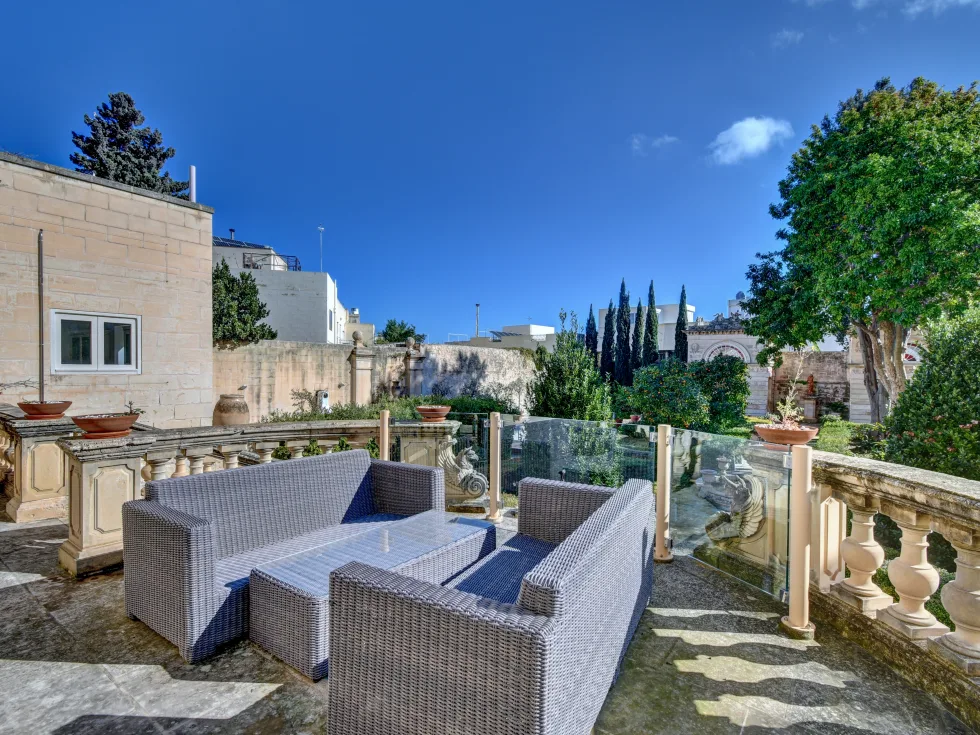 3 bed Palazzo For Rent in Lija, Lija - thumb 3