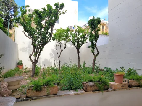 4 bed Terraced House For Rent in Attard, Attard - thumb 24