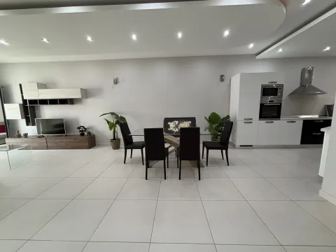 2 bed Apartment For Rent in St Julian's, St Julian's - thumb 3