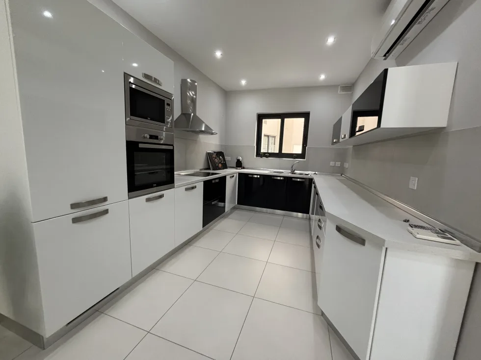 2 bed Apartment For Rent in St Julian's, St Julian's - thumb 5