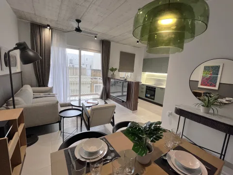 2 bed Apartment For Rent in Gzira, Gzira - thumb 2