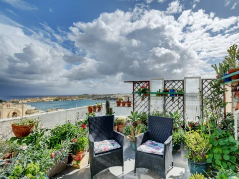 7 bed Palazzo For Sale in Valletta, Valletta - thumb 2