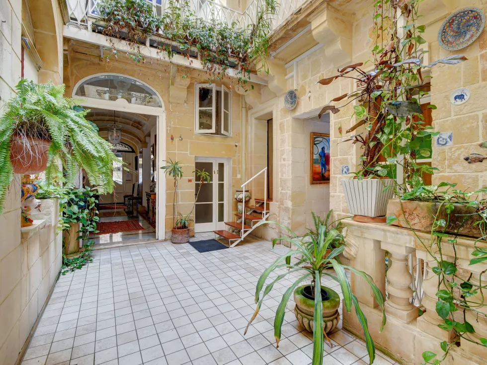 7 bed Palazzo For Sale in Valletta, Valletta - thumb 5