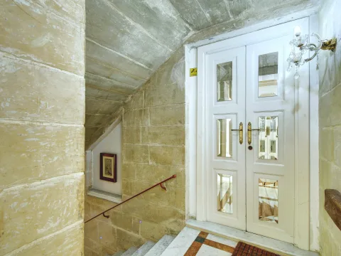 7 bed Palazzo For Sale in Valletta, Valletta - thumb 7