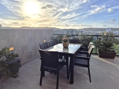 3 bed Penthouse For Rent in Qawra, Qawra - thumb 1