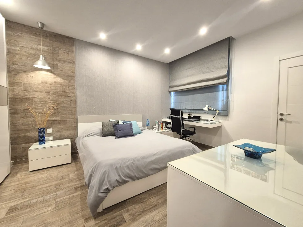 3 bed Penthouse For Rent in Qawra, Qawra - thumb 12