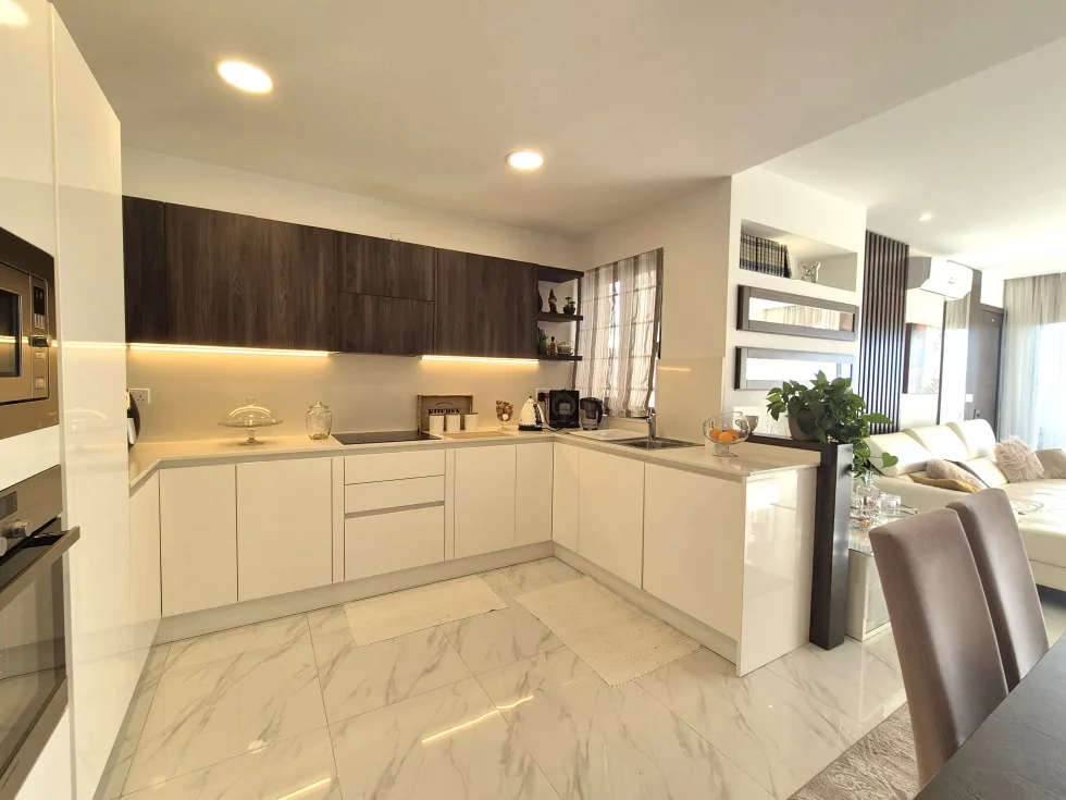 3 bed Penthouse For Rent in Qawra, Qawra - thumb 7