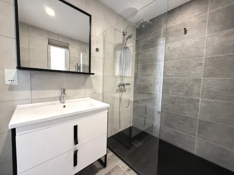 1 bed Apartment For Rent in St Julian's, St Julian's - thumb 6