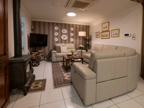 6 bed Villa For Sale in Naxxar, Naxxar - thumb 17