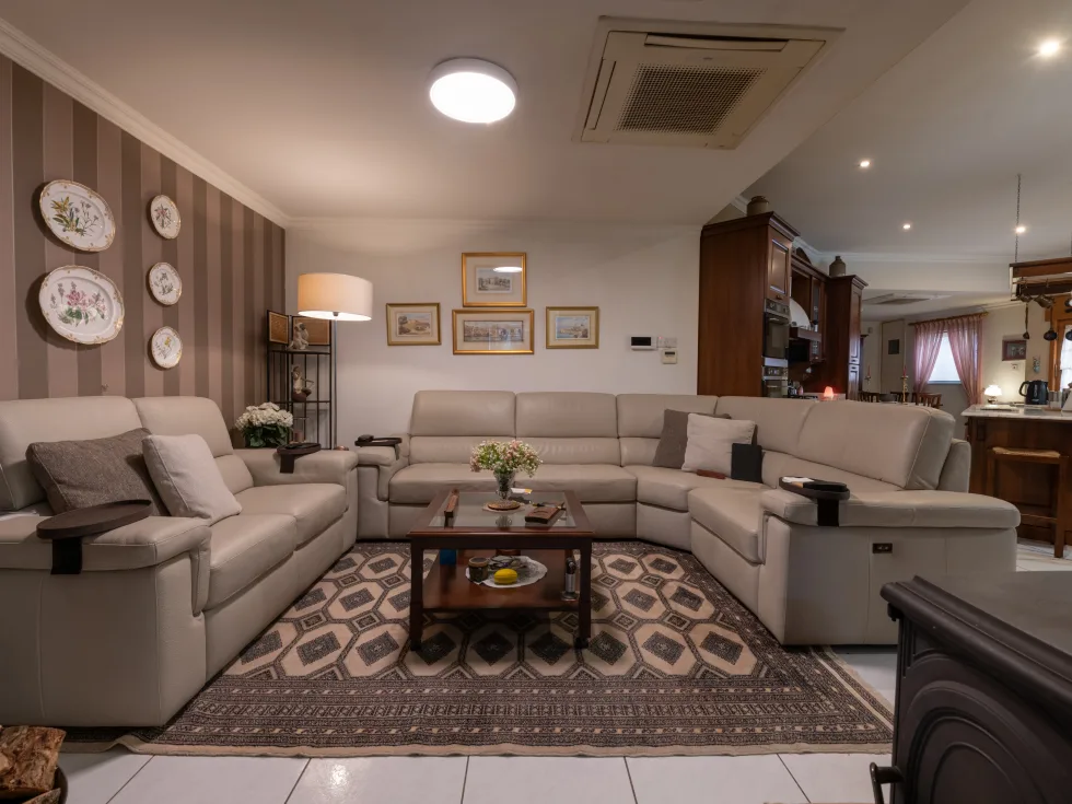 6 bed Villa For Sale in Naxxar, Naxxar - thumb 18