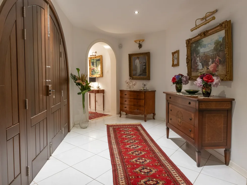 6 bed Villa For Sale in Naxxar, Naxxar - thumb 9