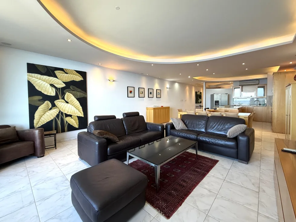 3 bed Apartment For Rent in Sliema, Sliema - thumb 7