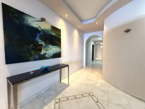 3 bed Apartment For Rent in Sliema, Sliema - thumb 8