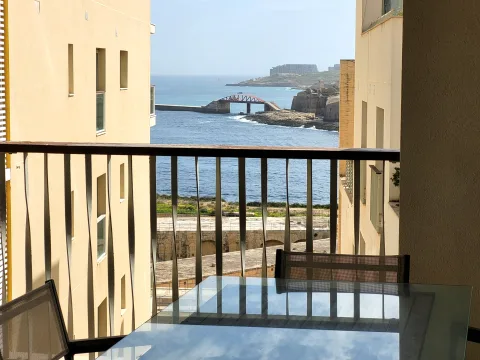 3 bed Apartment For Rent in Sliema, Sliema - thumb 9