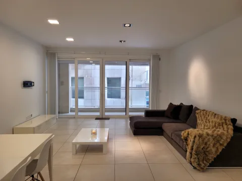 3 bed Apartment For Rent in Sliema, Sliema - thumb 1