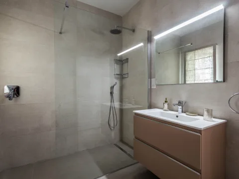 2 bed Apartment For Rent in Sliema, Sliema - thumb 15