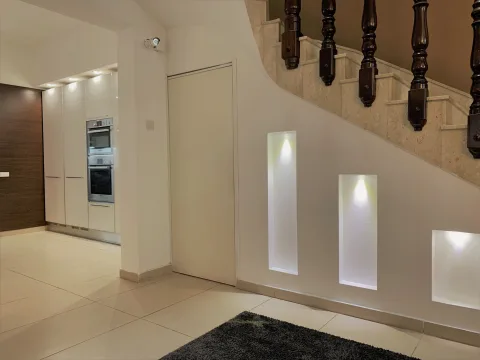 5 bed Town House For Sale in Sliema, Sliema - thumb 6