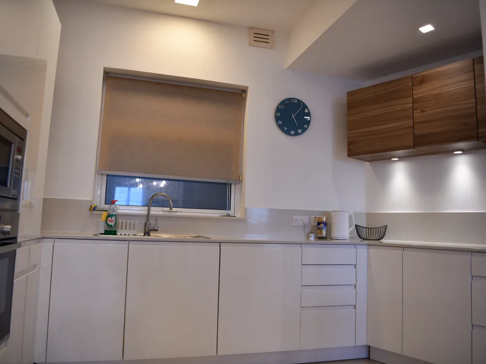 2 bed Apartment For Rent in Sliema, Sliema - thumb 4