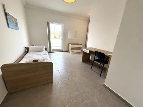 3 bed Penthouse For Rent in Sliema, Sliema - thumb 9