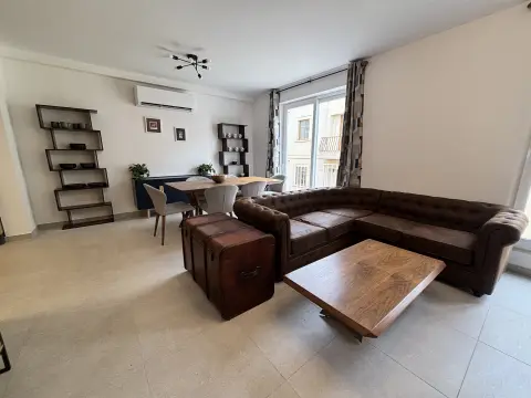 2 bed Apartment For Rent in Sliema, Sliema - thumb 1