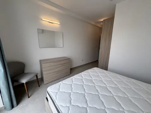 2 bed Apartment For Rent in Sliema, Sliema - thumb 15