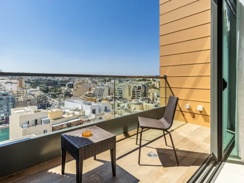 2 bed Apartment For Rent in St Julian's, St Julian's - thumb 2