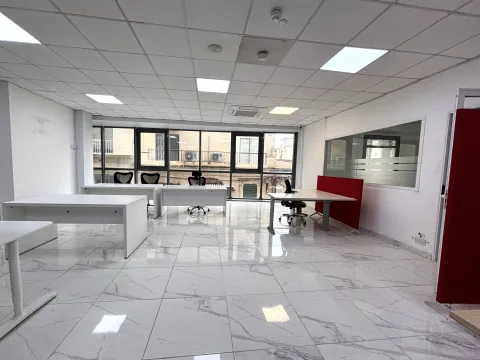 0 bed Office For Rent in Sliema, Sliema - thumb 1
