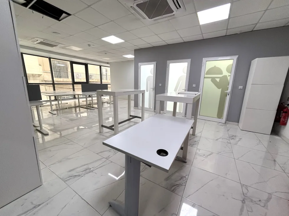 0 bed Office For Rent in Sliema, Sliema - thumb 8