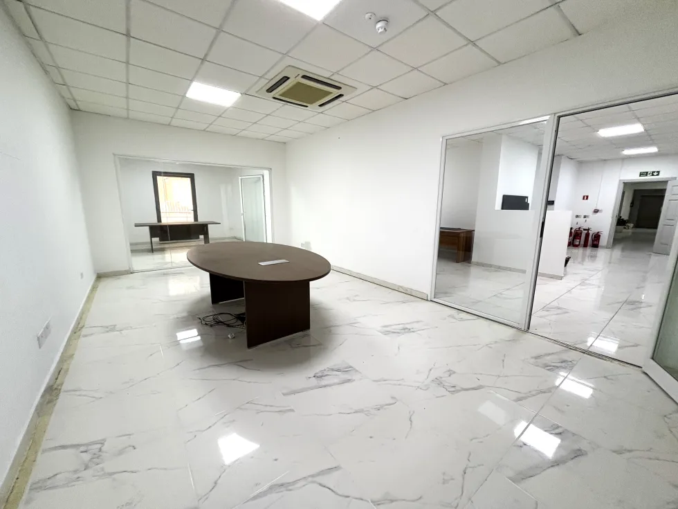 0 bed Office For Rent in Sliema, Sliema - thumb 4