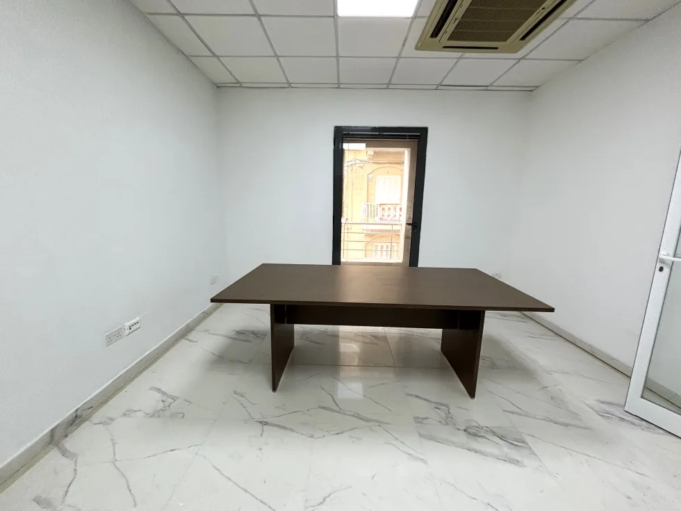 0 bed Office For Rent in Sliema, Sliema - thumb 5