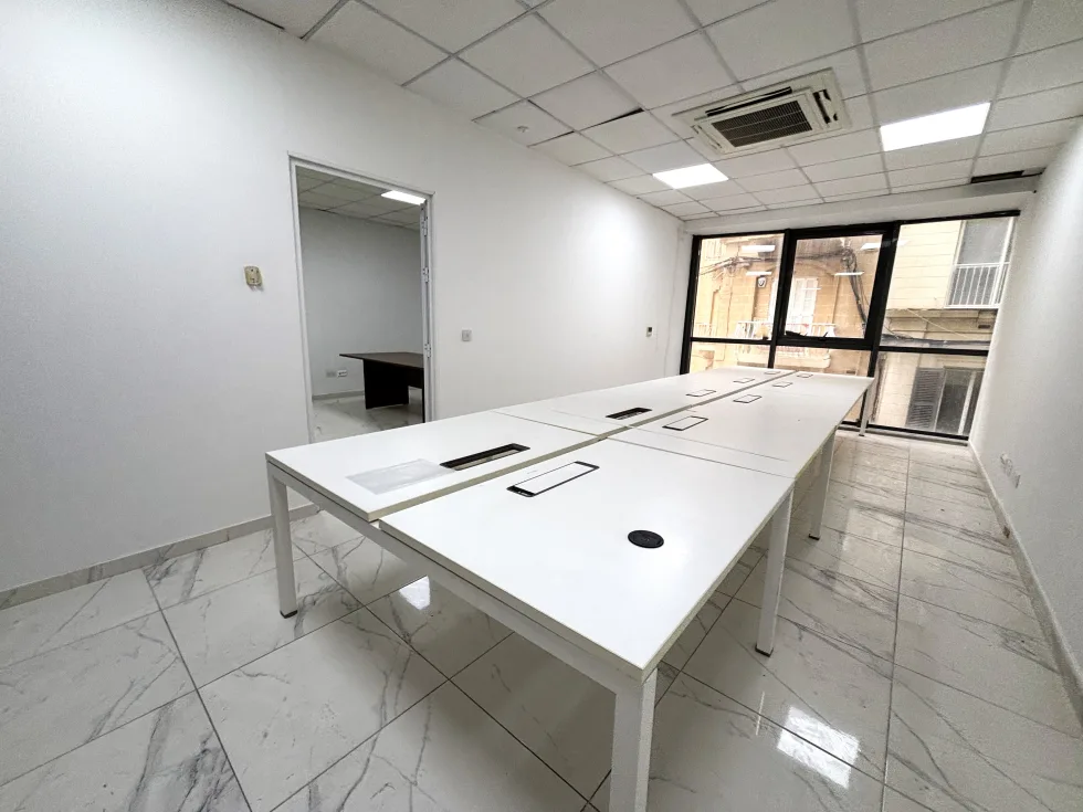 0 bed Office For Rent in Sliema, Sliema - thumb 7