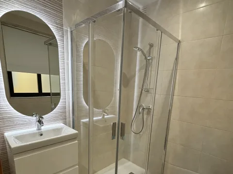 3 bed Apartment For Rent in Gzira, Gzira - thumb 7