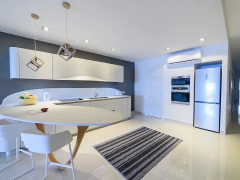 3 bed Apartment For Sale in Sliema, Sliema - thumb 5