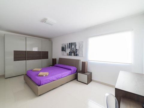 3 bed Apartment For Sale in Sliema, Sliema - thumb 8