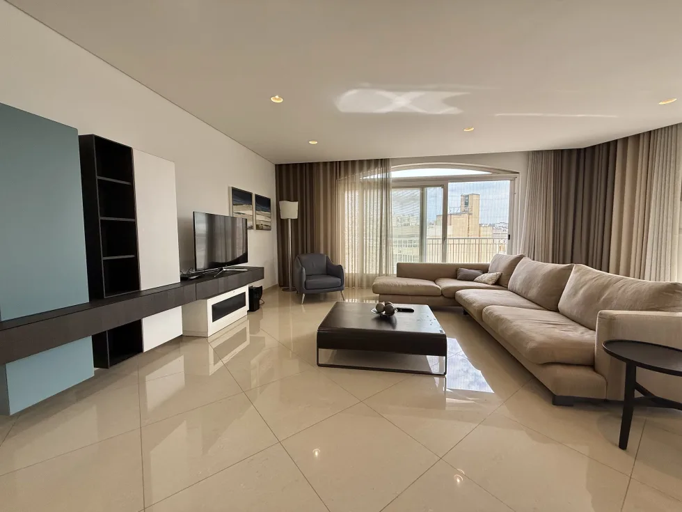 2 bed Apartment For Rent in Sliema, Sliema - thumb 1